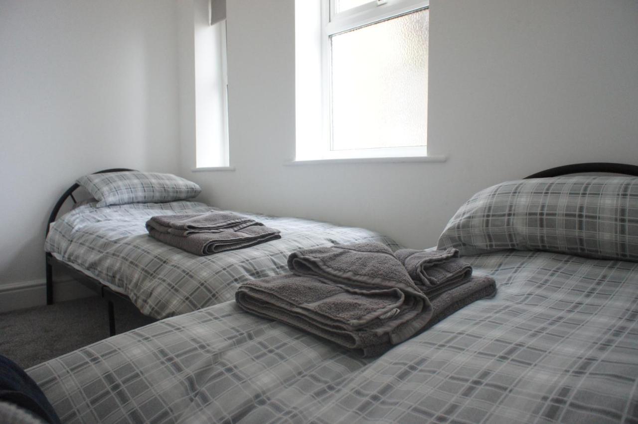 Flat 2 Opposite Travel Lodge Colwyn Bay Zewnętrze zdjęcie